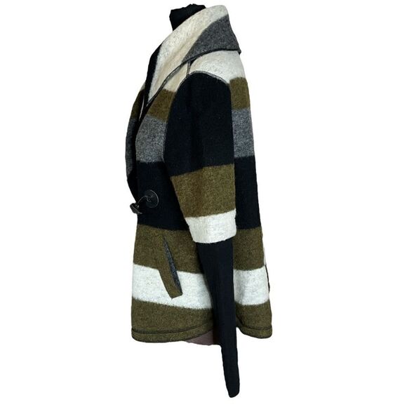 Line The Label Wool Blend Jacket Size S/P Toggle Closure Striped Warm - Picture 6 of 16